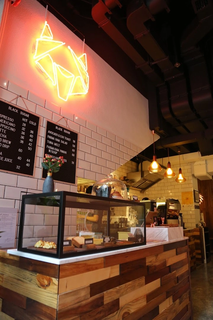 Black Sugar Coffee & Lifestyle (何文田店) - Image 1