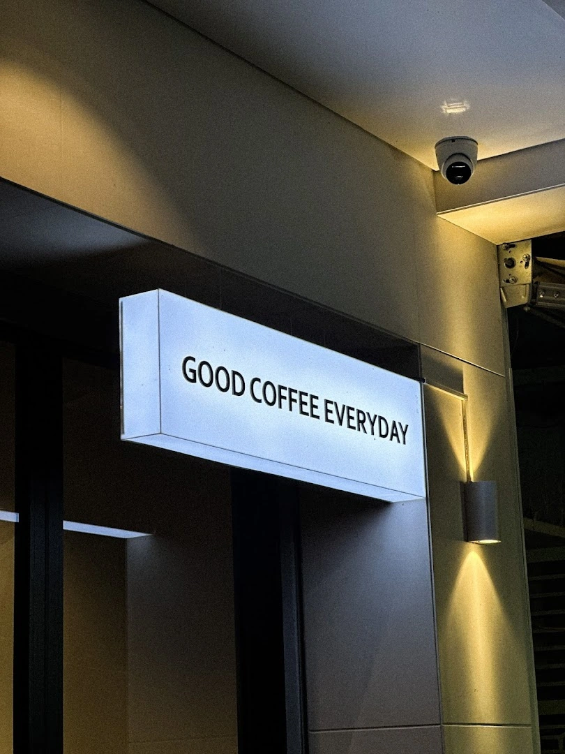80plus Coffee Roastery Nguyễn Đình Chiểu - Image 1
