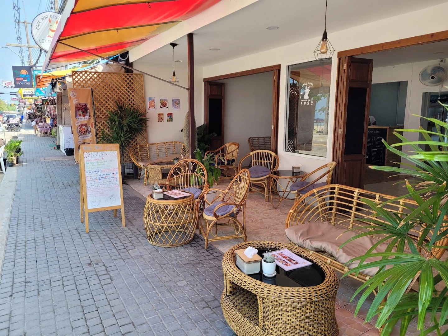 The Mix (Little Mook Cafe) - Image 1