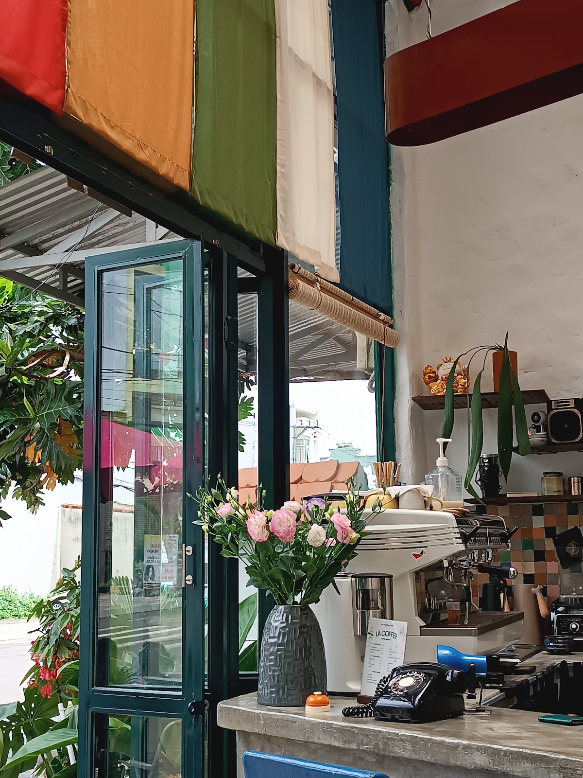 Lã Coffee - Image 1