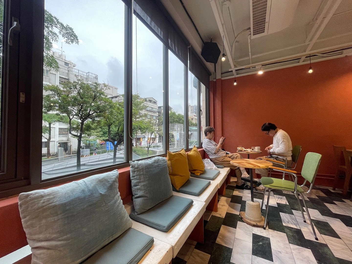 弌弌咖啡 Ichi Cafe - Image 1