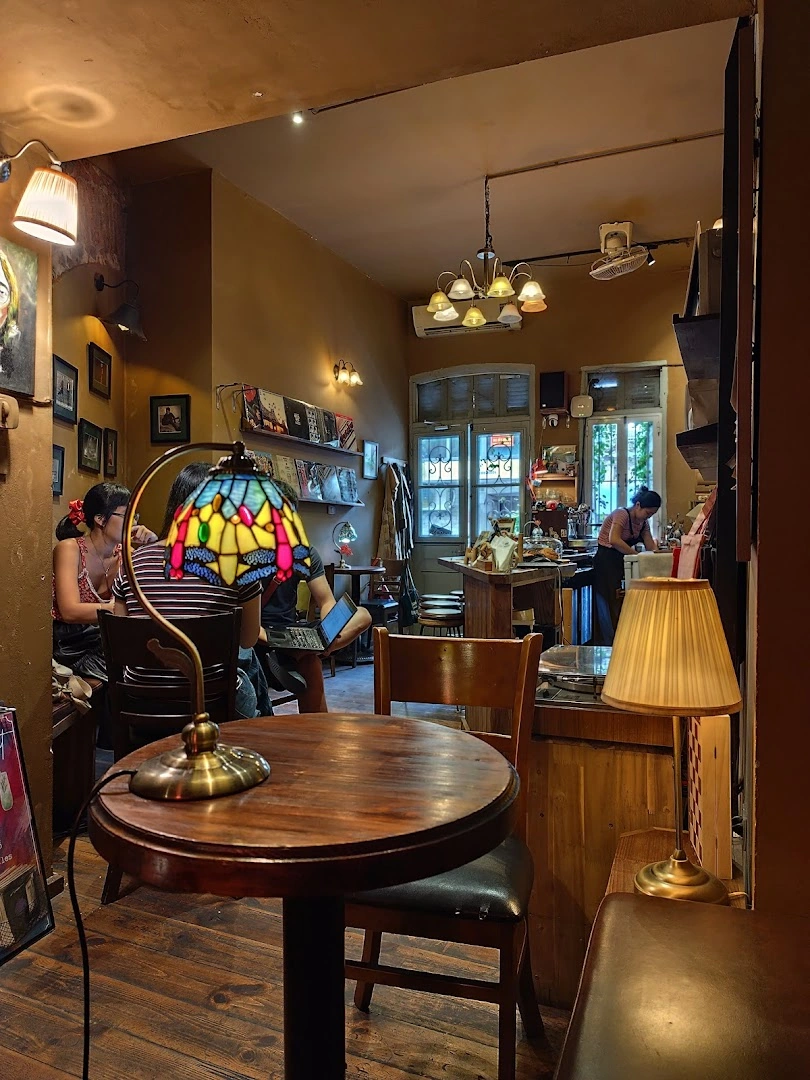 Tranquil Books & Coffee - Image 1
