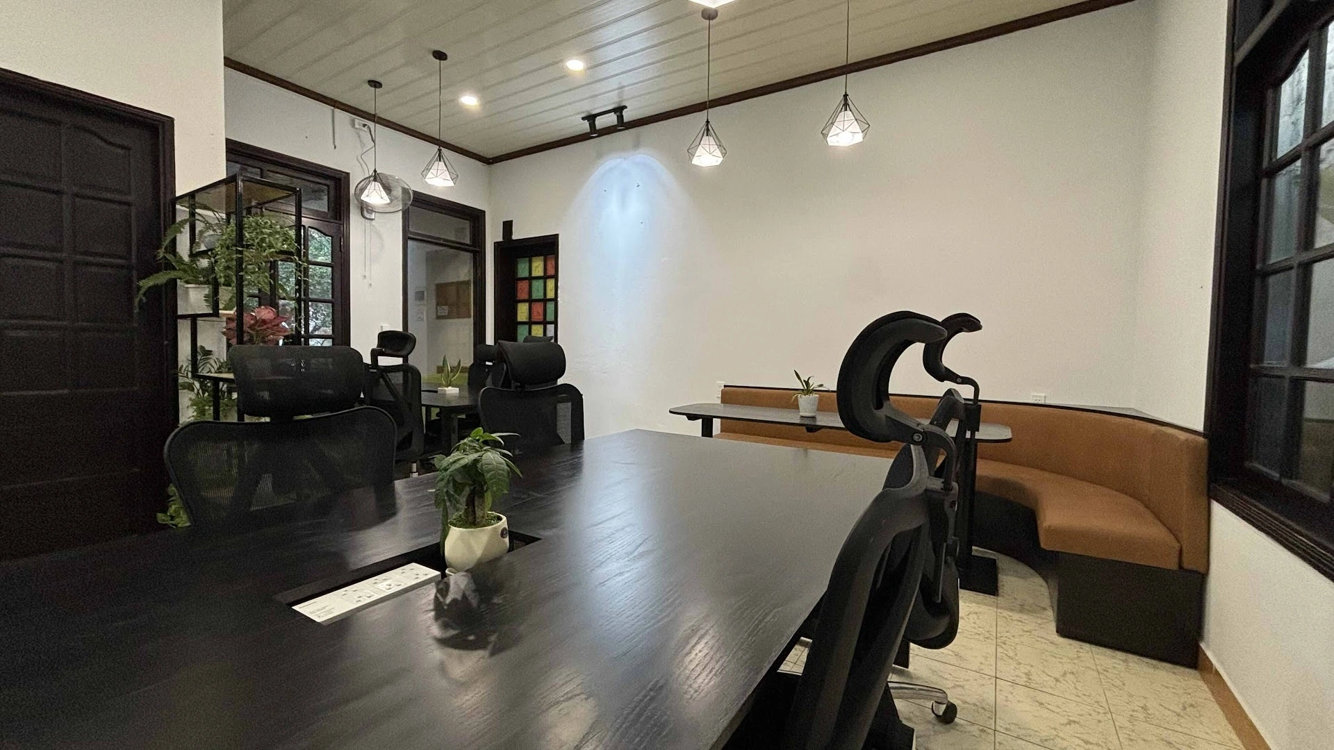 Coworking Danang - Image 1