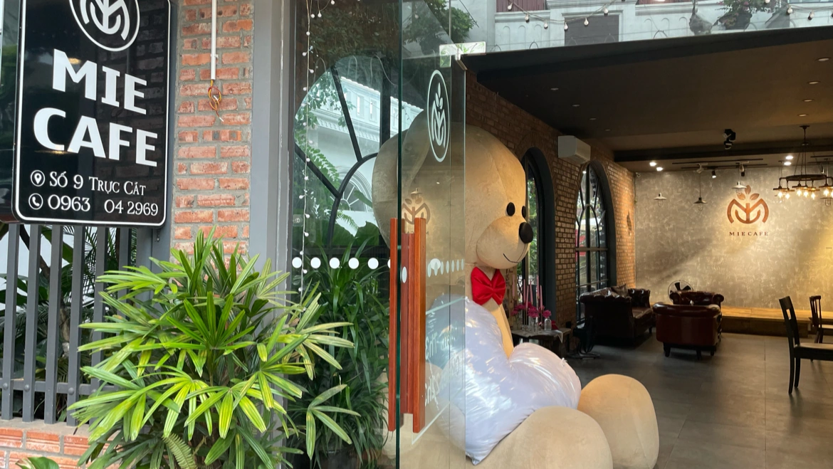 Mie Cafe - Image 1