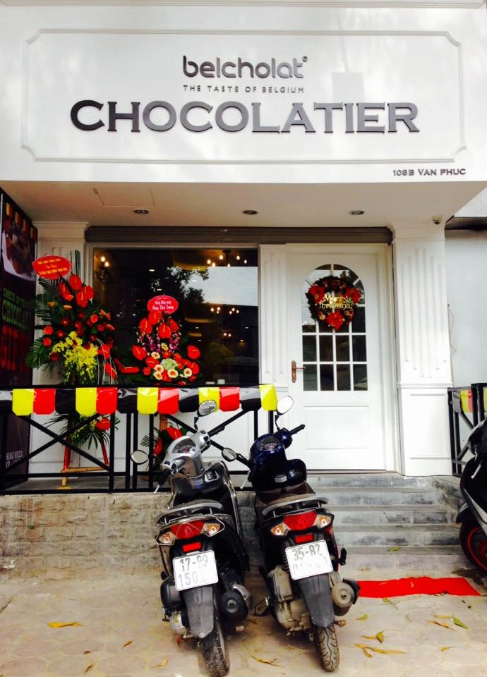 Belcholat Chocolatier - Image 1