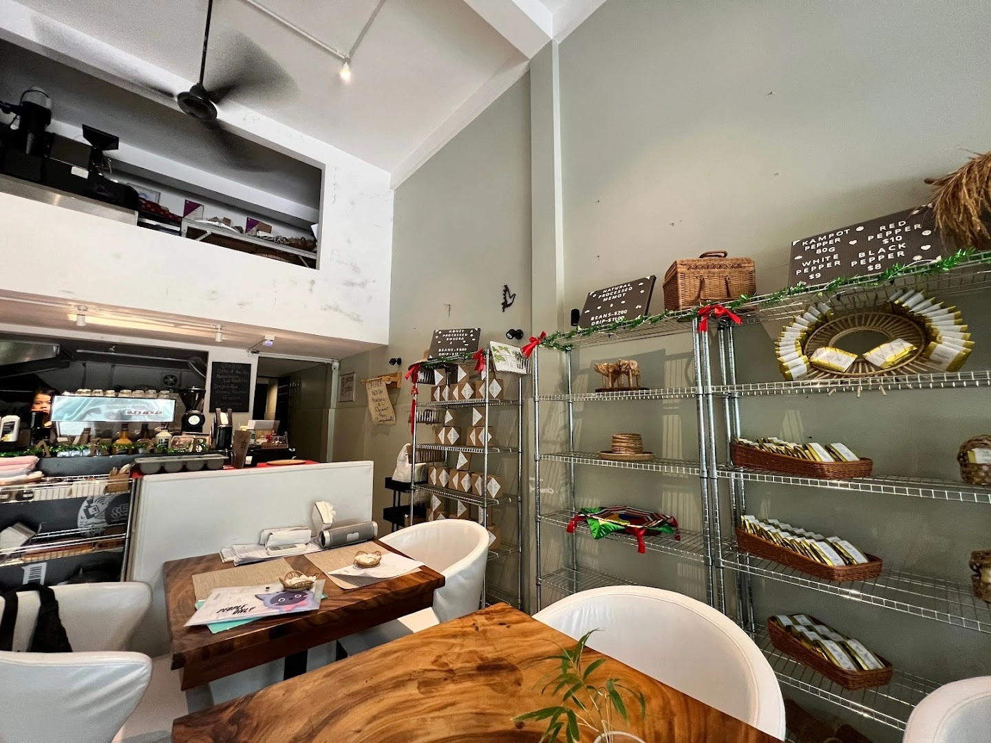 Cakara Artisan Roastery - Image 1