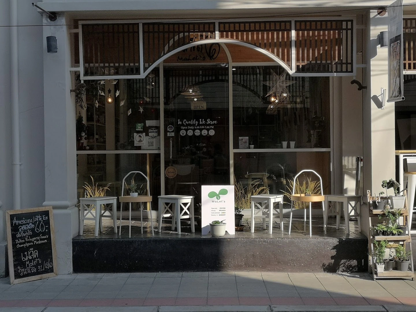 MaLet's Cafe & Coffee Roastery - Image 1
