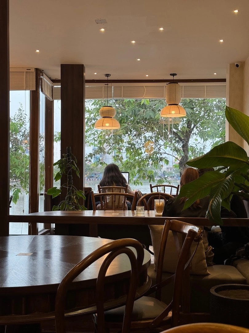 Coti Cafe - Image 1
