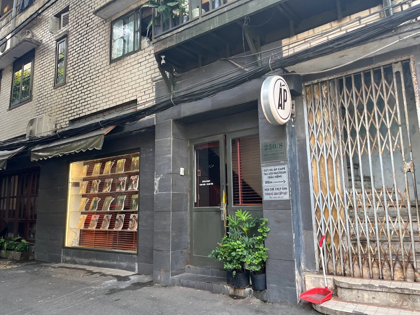 ẤP cafe - Image 1