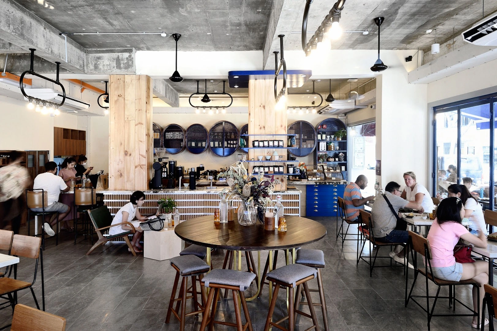 Common Man Coffee Roasters - Joo Chiat Road - Image 1