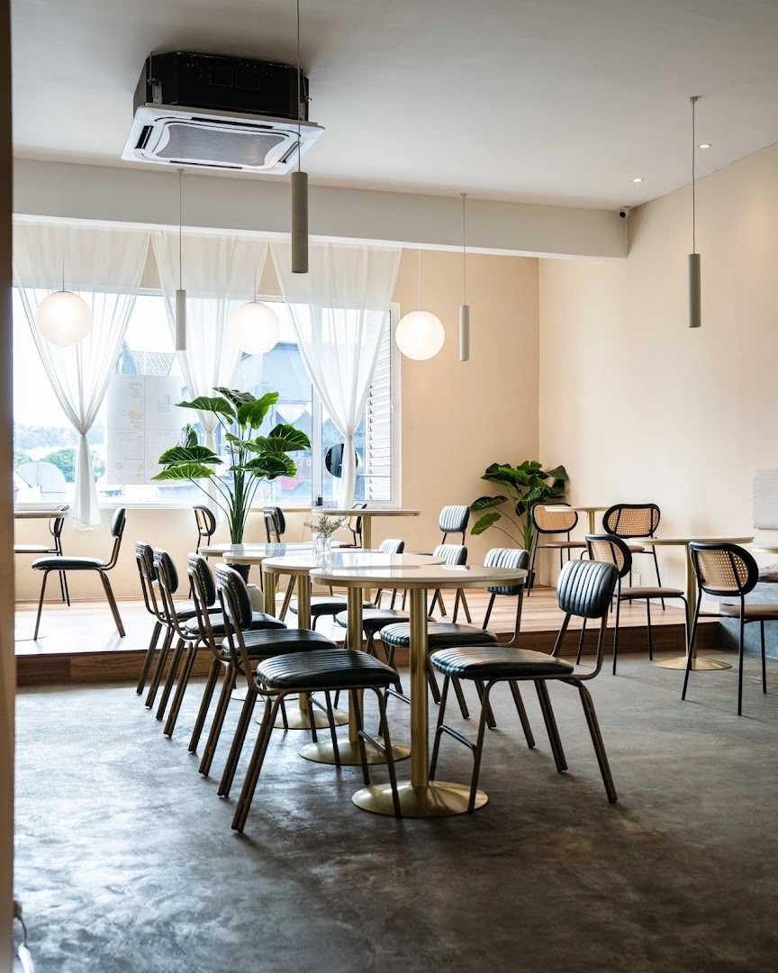 Puck Coffee Roastery - Image 1