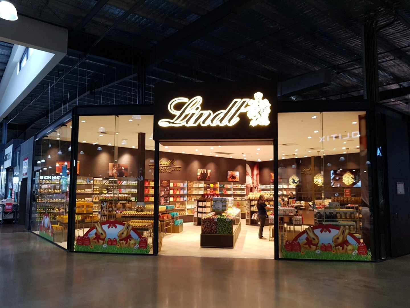 Lindt Chocolate Shop, DFO Uni Hill - Image 1