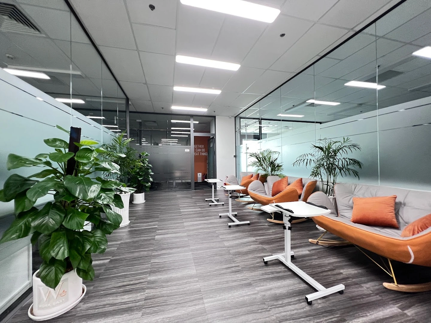 Work Easy Coworking Space - Image 1