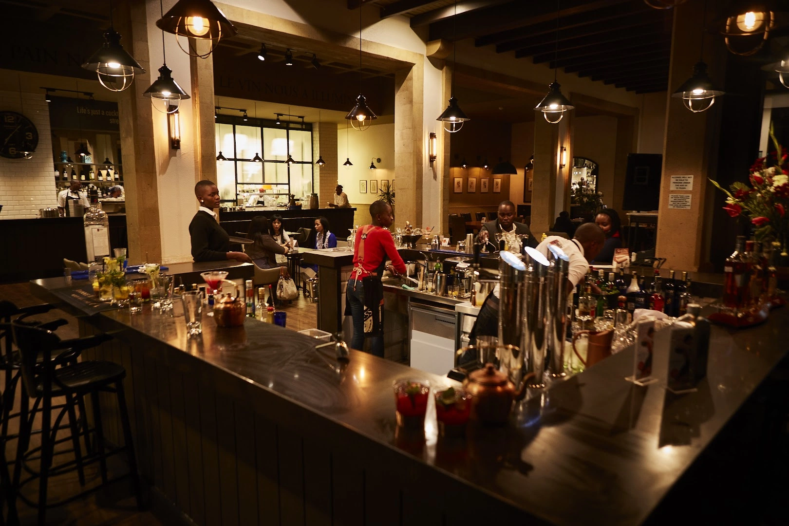 Artcaffé Restaurant - Image 1