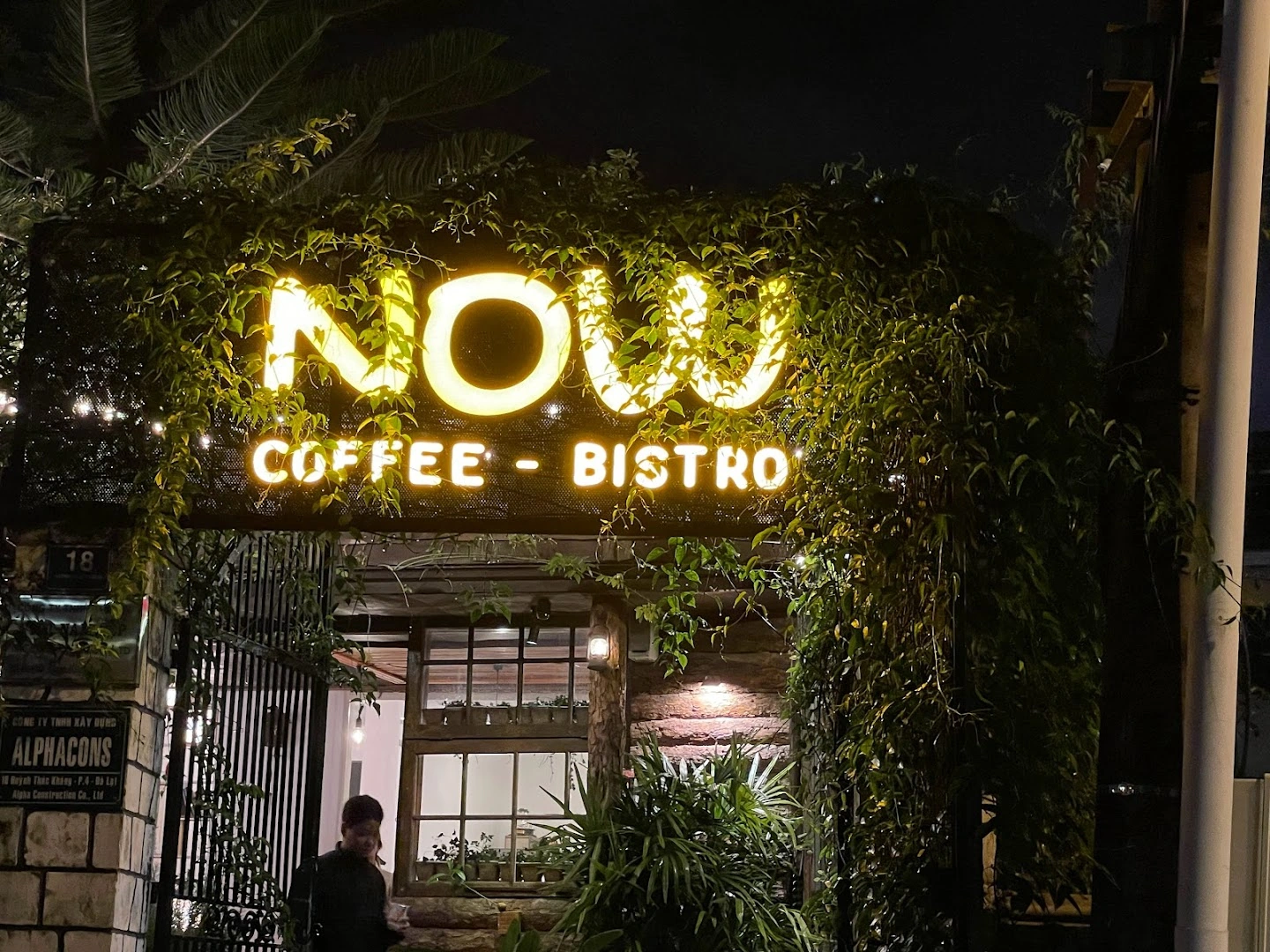 NOW BISTRO - COFFEE - Image 1