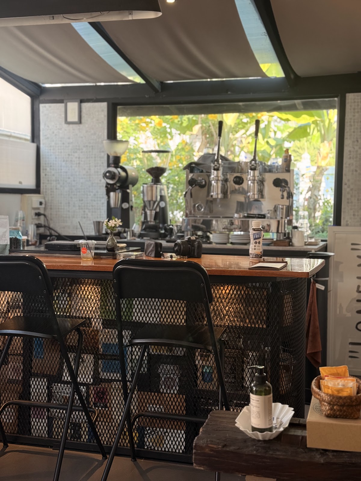Lonely Barista - Image 1