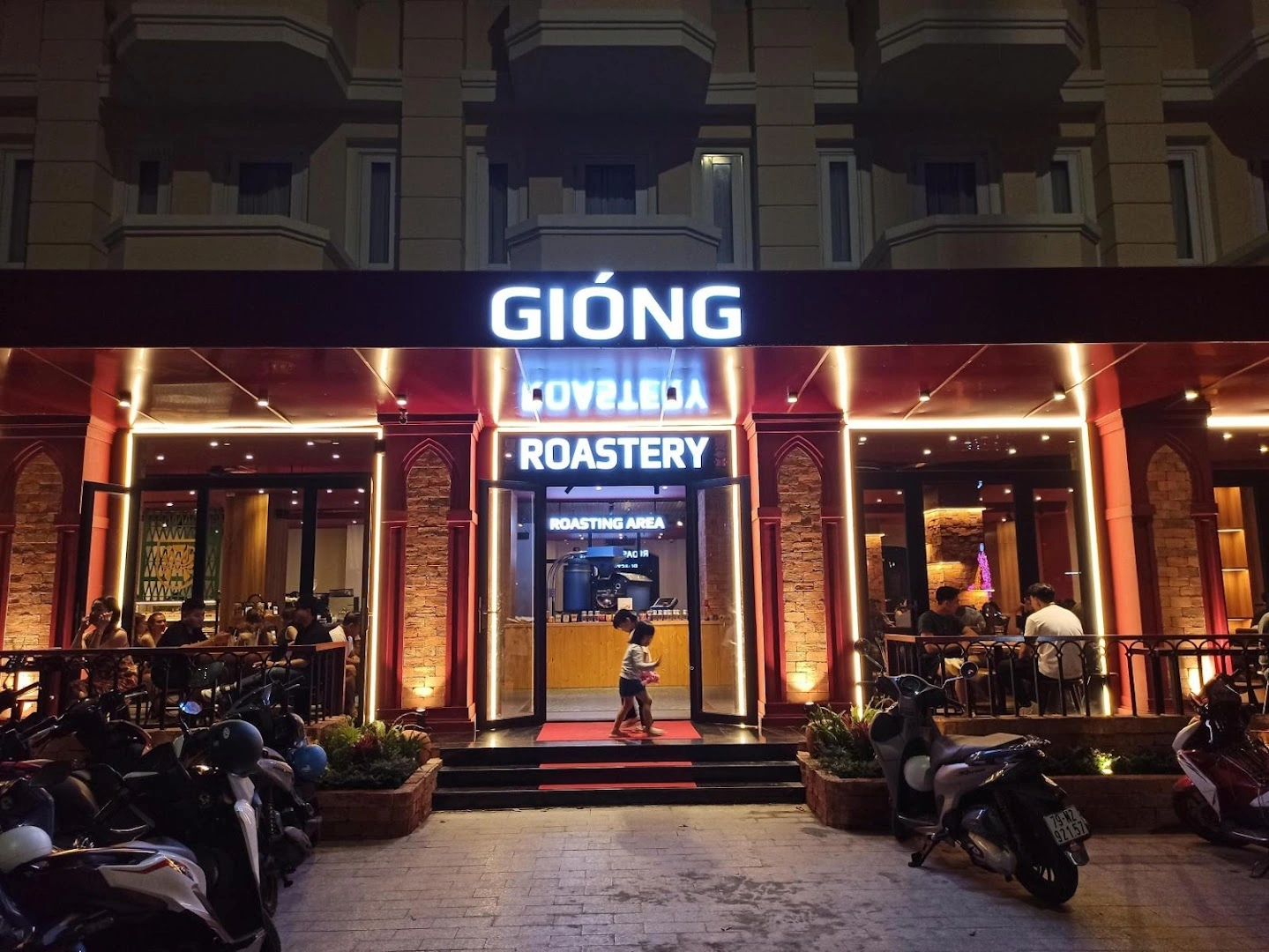 Gióng Cafe - Image 1