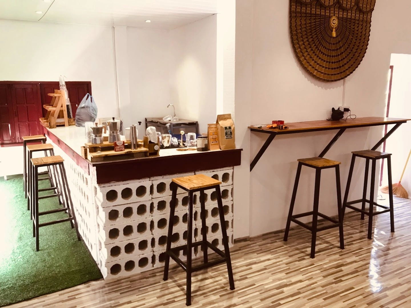 MOKA POT CAFE - Image 1