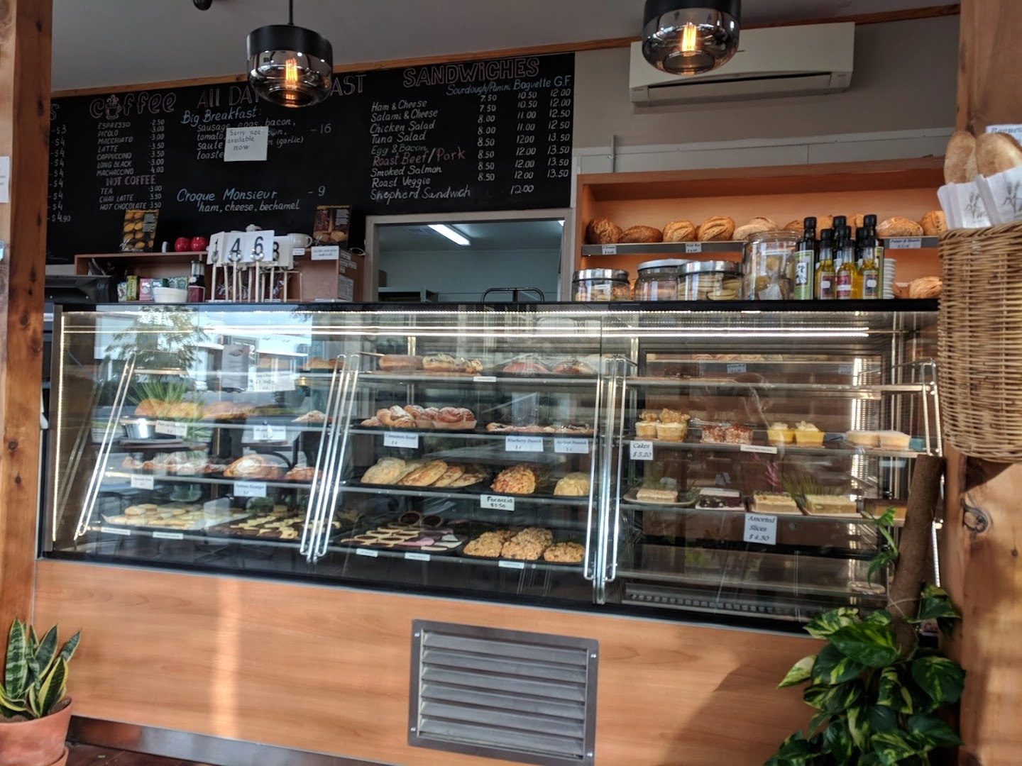 Mattisse Bread - Image 1