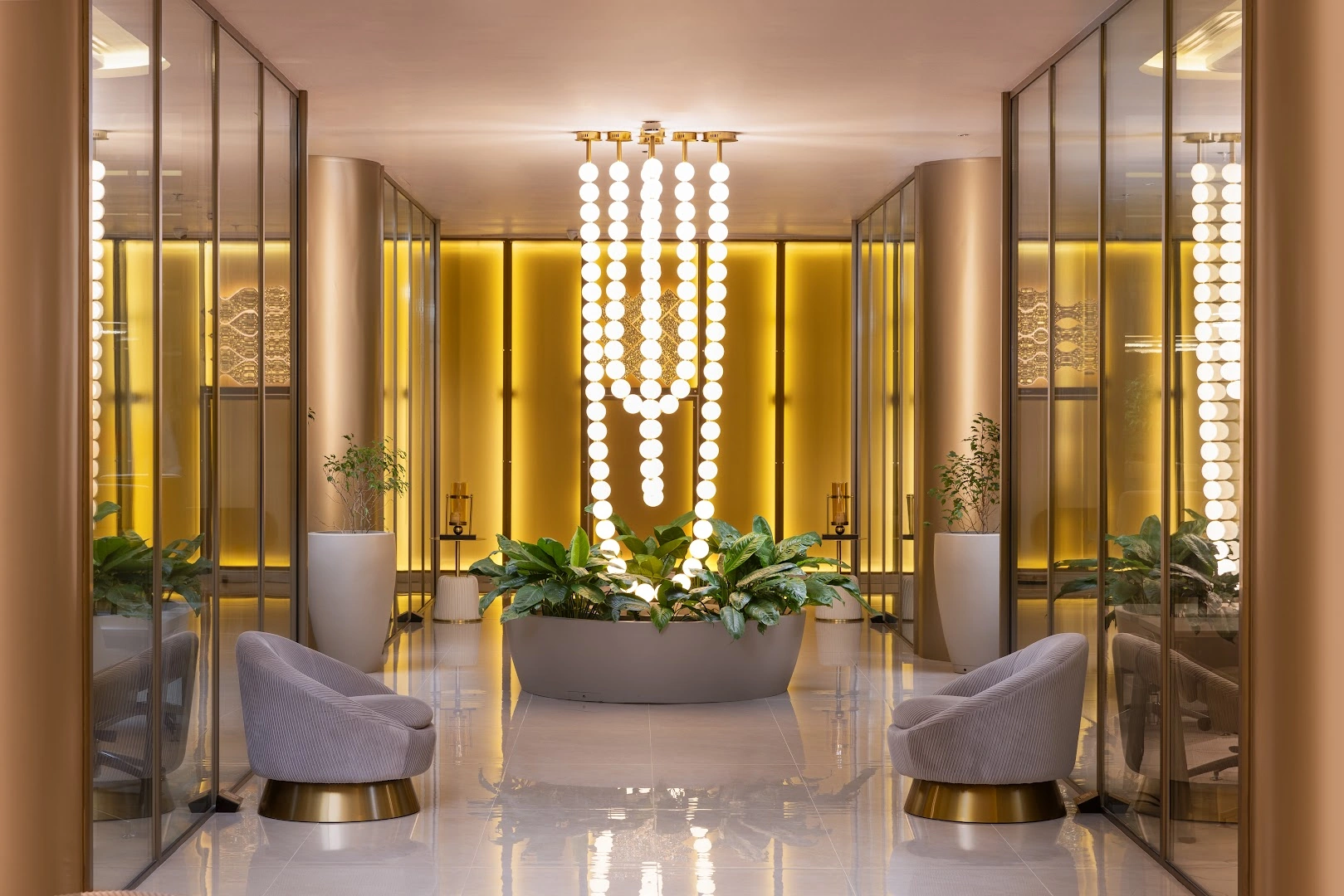 Elegance - Image 1