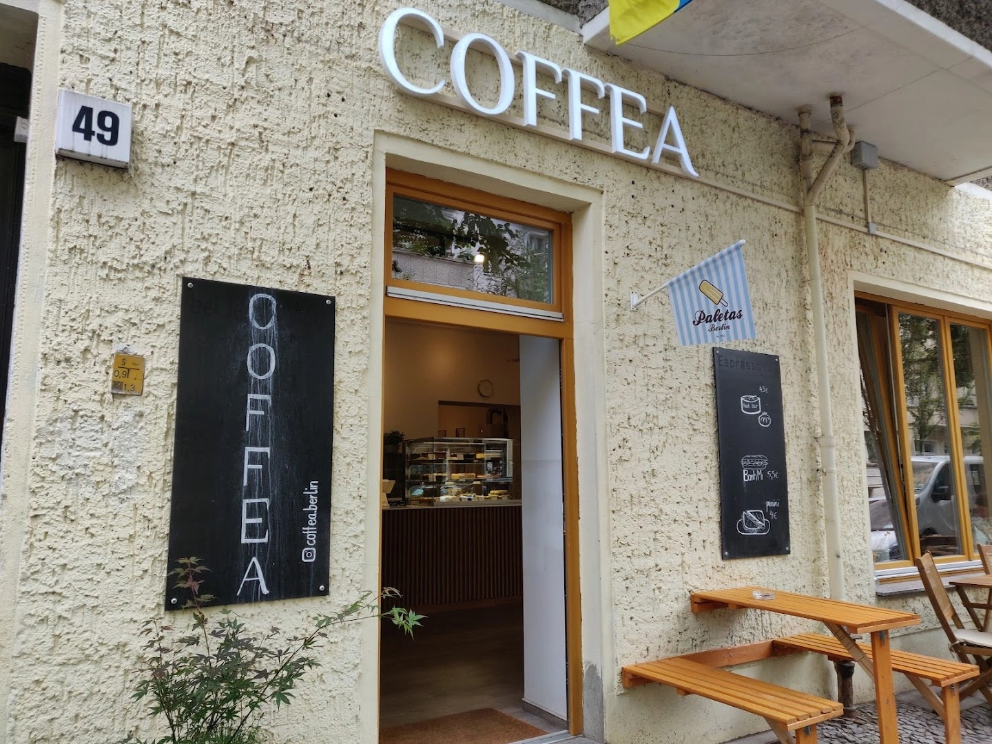 Coffea - Image 1