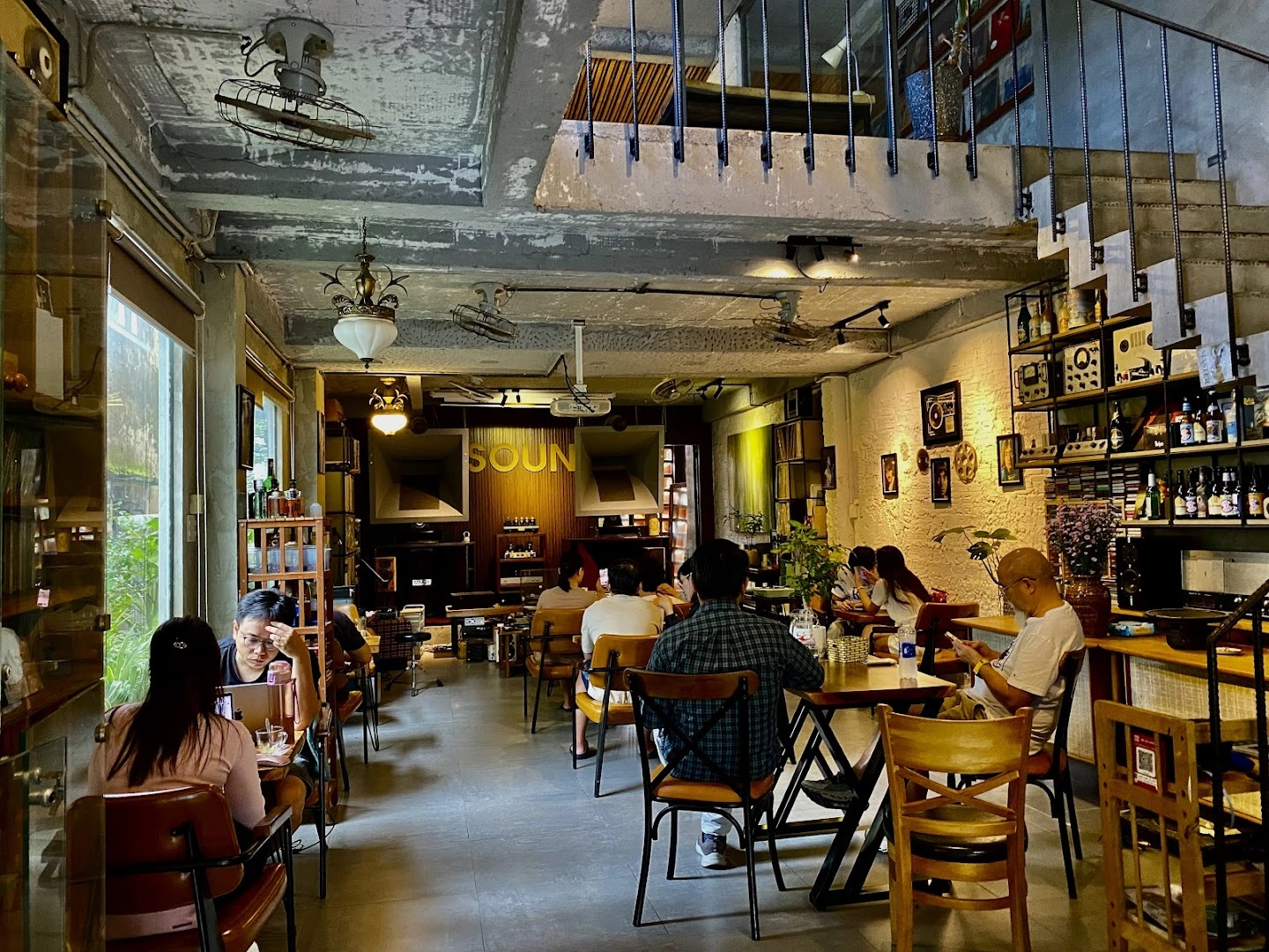 Sound cafe - Image 1