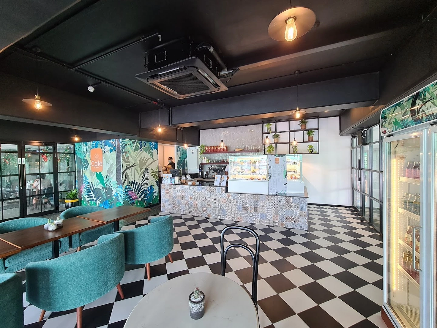 Cafe by Raffles - Image 1