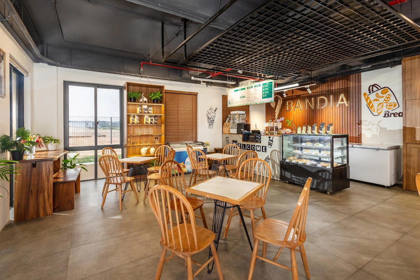 Bandia - Deli & Coffee - Image 1