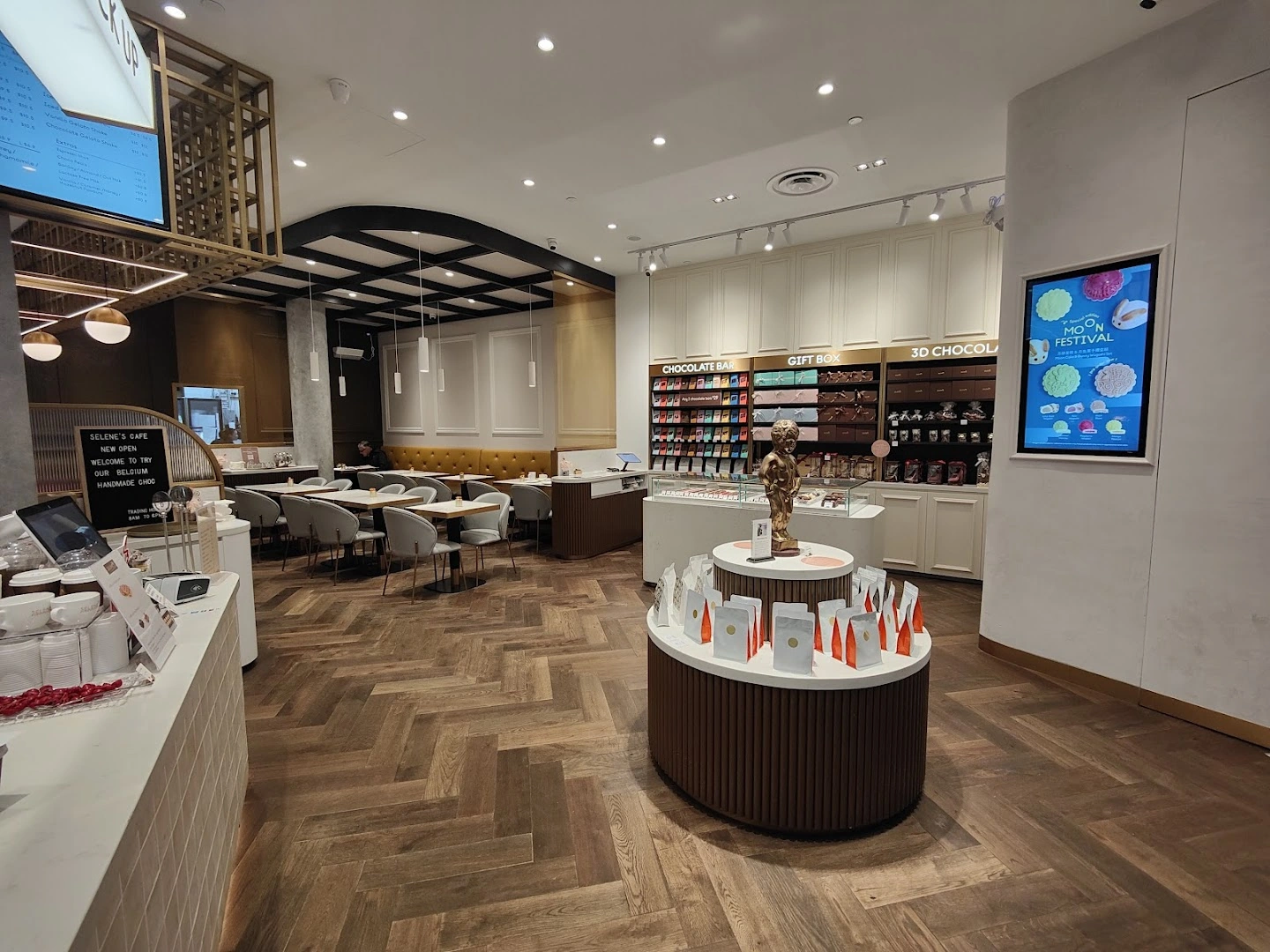 Selene’s Chocolate Cafe - Image 1