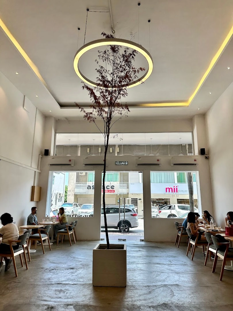 Ang Ang's Roastery - Kampung Baru - Image 1