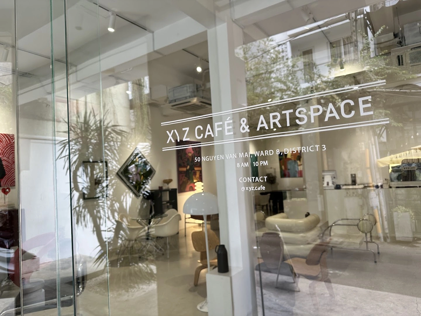 XYZ Café & Artspace - Image 1
