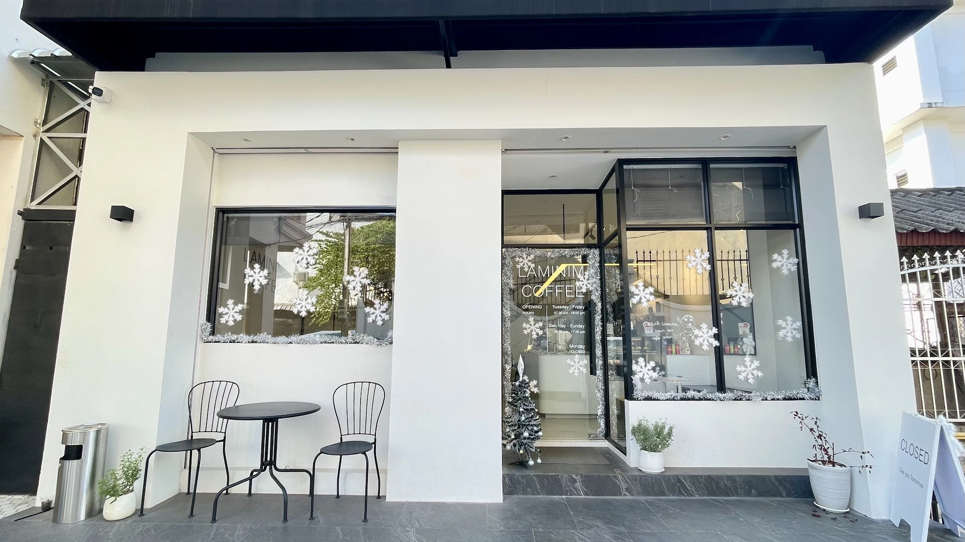 Laminim Coffee - Image 1