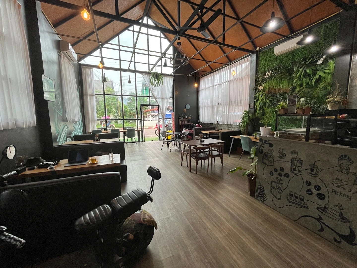 Rabica Café - Image 1