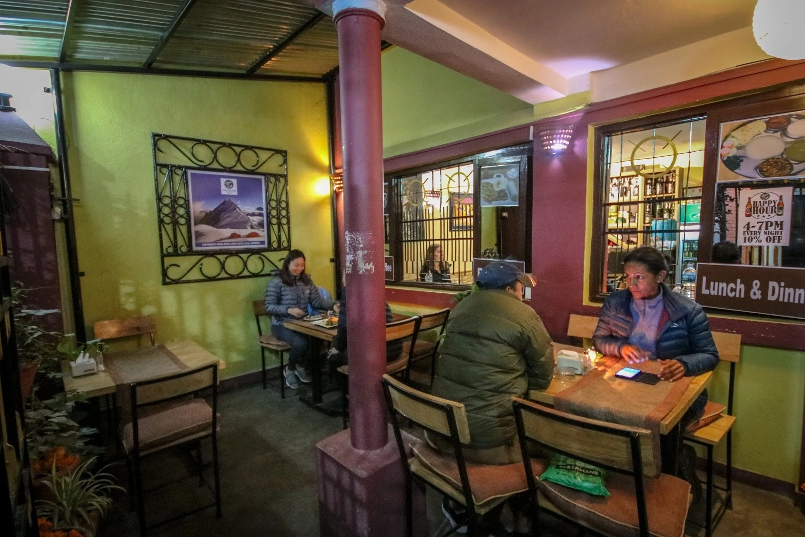 Yala Cafe & Coffee Shop - Image 1
