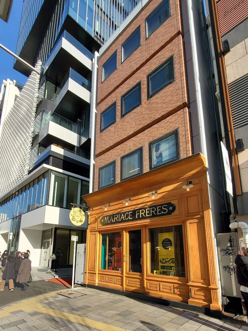 MARIAGE FRÈRES Aoyama Store - Image 1