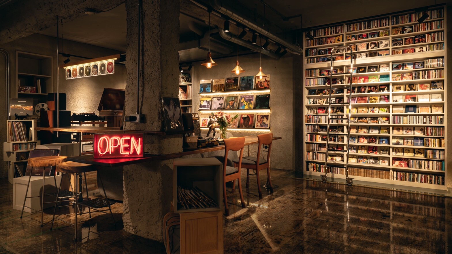 Sounds Good Cafe - Image 1