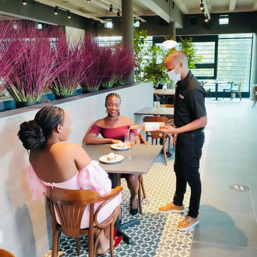 Artcaffé Restaurant Capital Centre Mall - Image 1