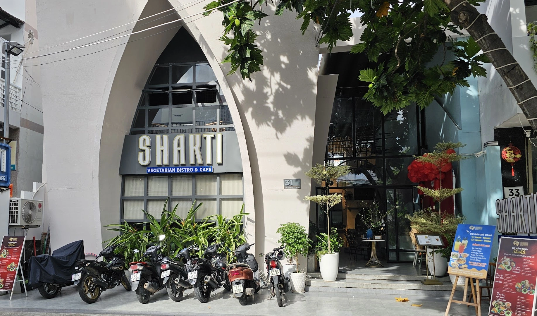 SHAKTI - Nhà Hàng Chay & Cafe Nha Trang (Vegetarian Bistro & Cafe) - Image 1