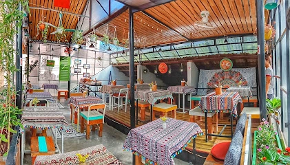 Nook Eatery-Breakfast to Burgers - Image 1