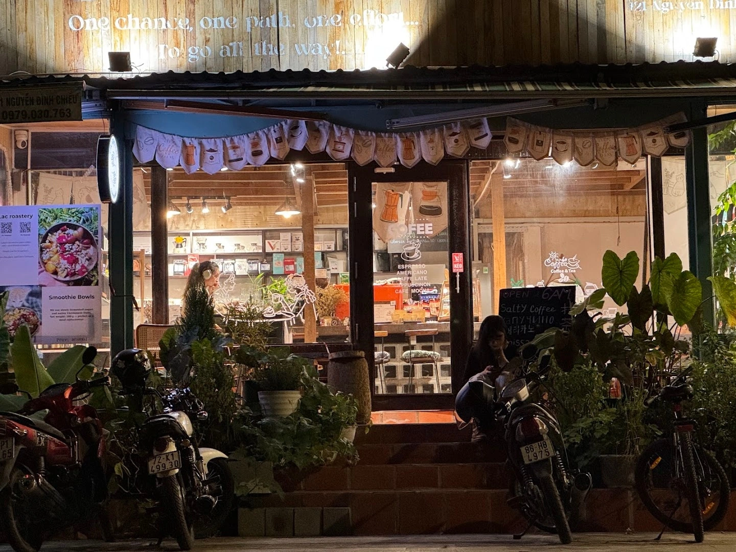 Lạc Roastery - Image 1