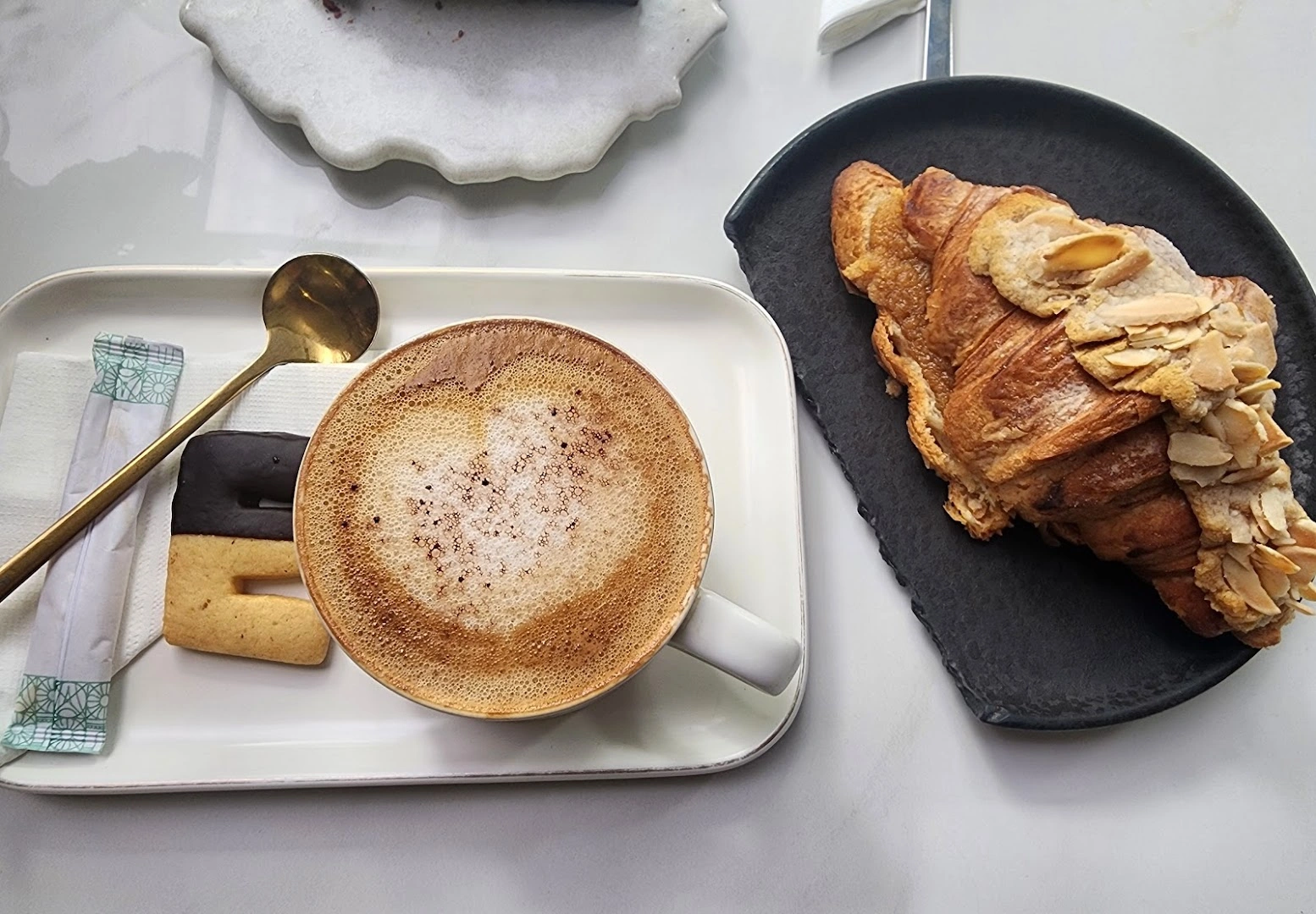 Exquise Patisserie Cake & Bakery - Menteng - Image 1
