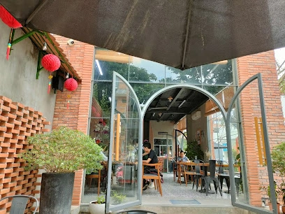 Dolphy Café 11 Trần Lựu - Image 1