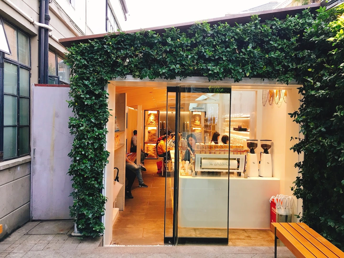 % Arabica(武康路店) - Image 1
