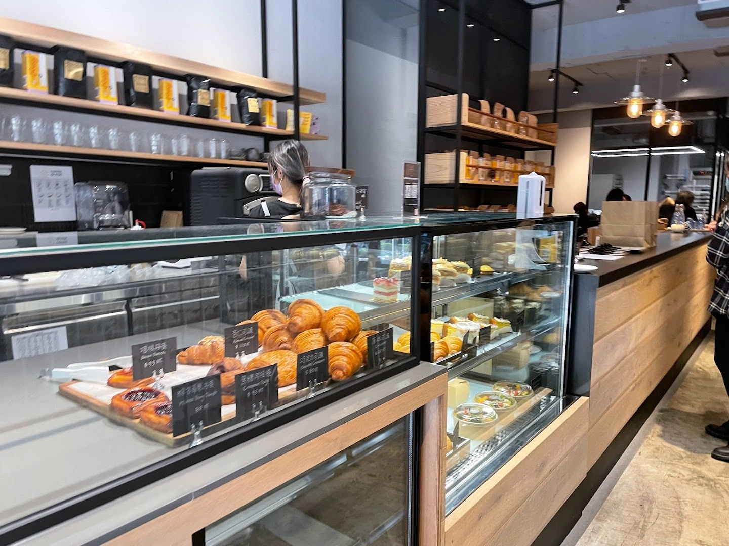 Supranormal Bakery Cafe - Image 1
