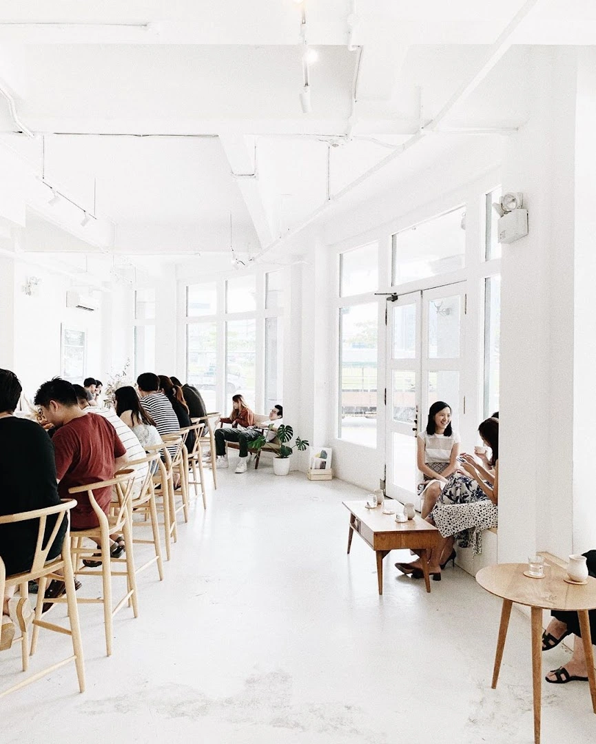 Apartment Coffee - Image 1