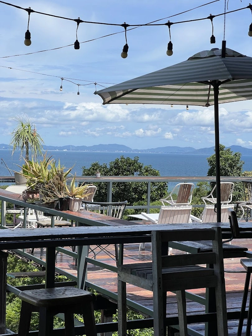 Deep mountain cafe kohlarn - Image 1