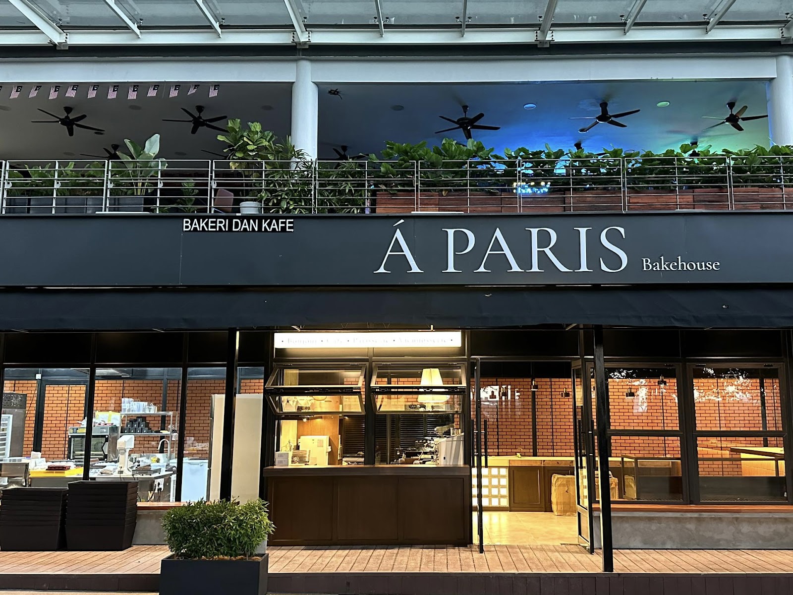 A Paris Bakehouse - Image 1