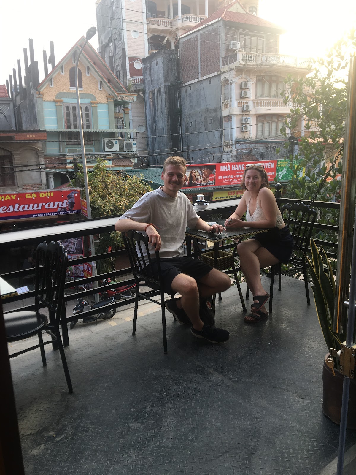 An Tam Coc Restaurant & Coffee - Image 1