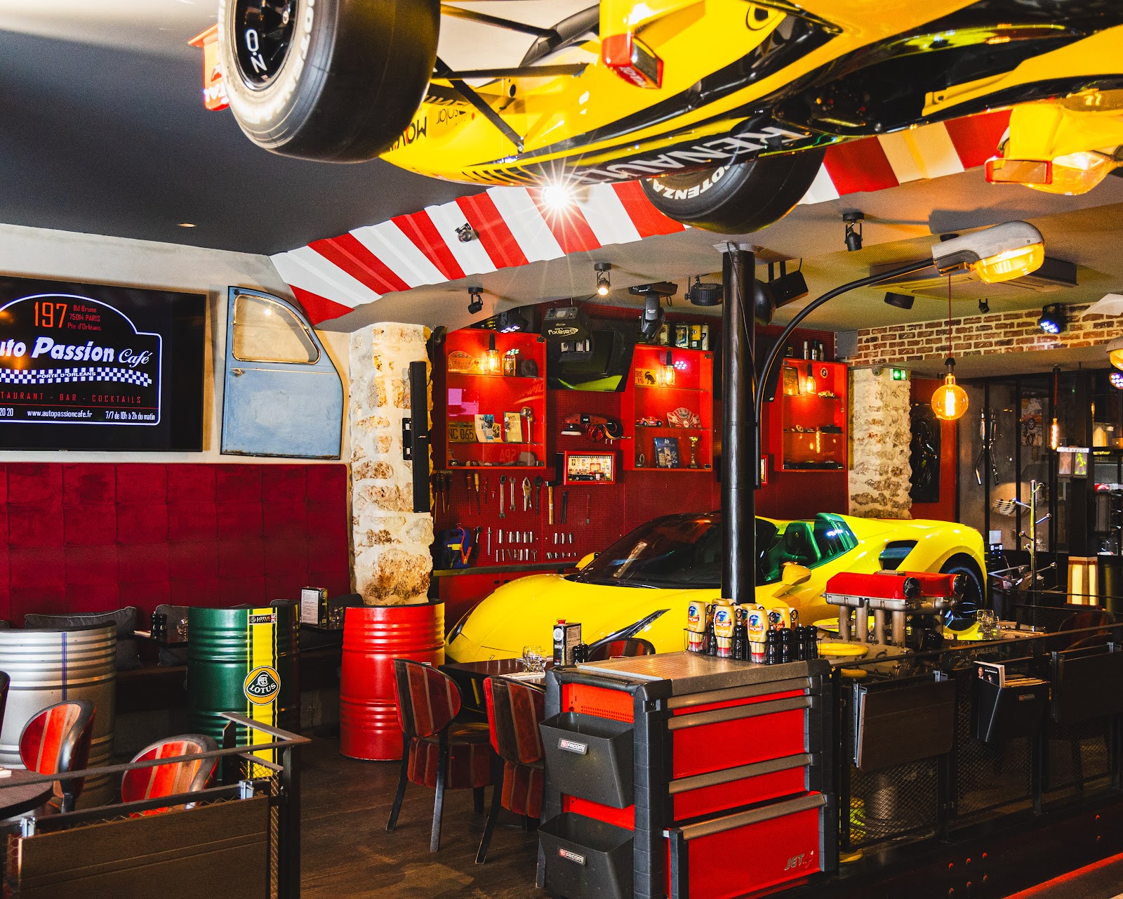 Auto Passion Café - Image 1