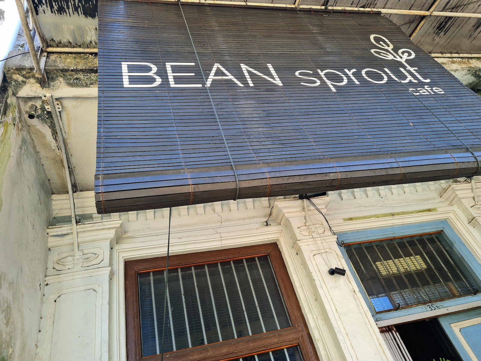 Bean Sprout Café - Image 1